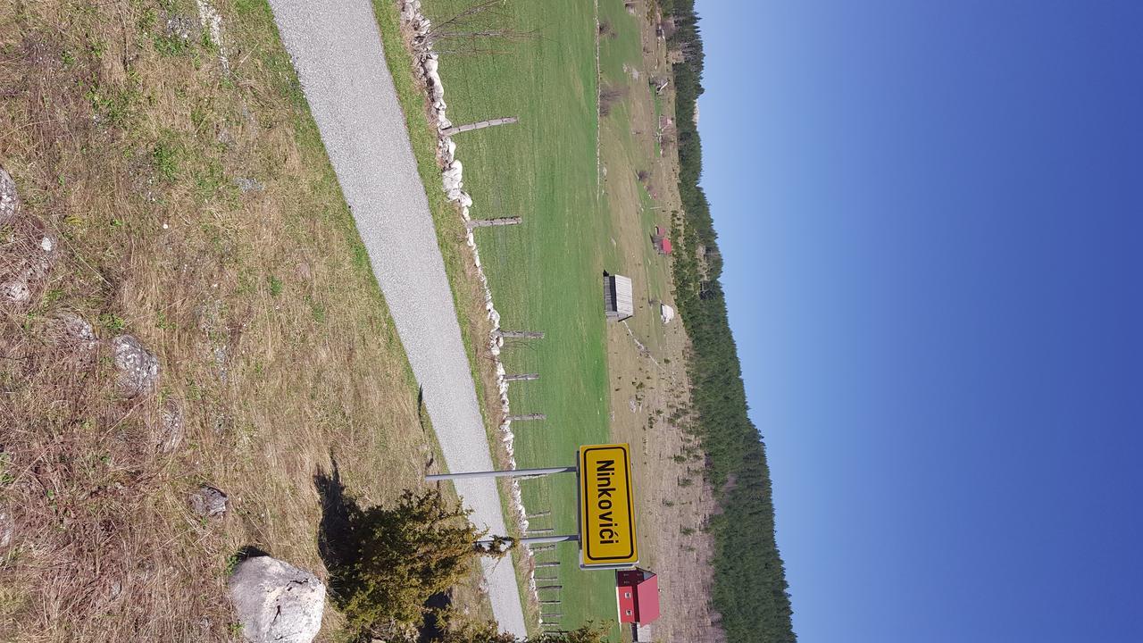 Apartmani Bozovic Žabljak Exteriör bild